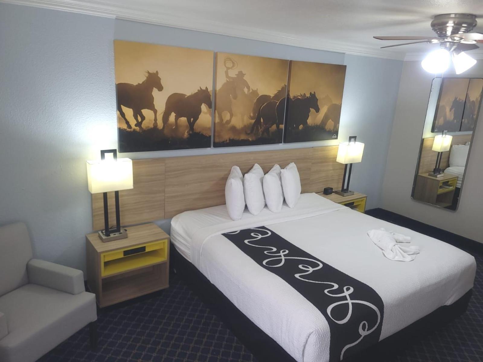 Days Inn By Wyndham דלהארט מראה חיצוני תמונה