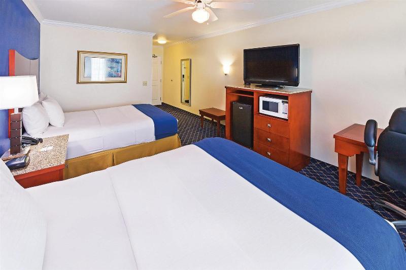 Days Inn By Wyndham דלהארט מראה חיצוני תמונה