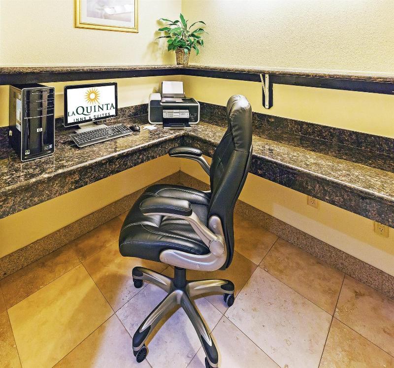 Days Inn By Wyndham דלהארט מראה חיצוני תמונה