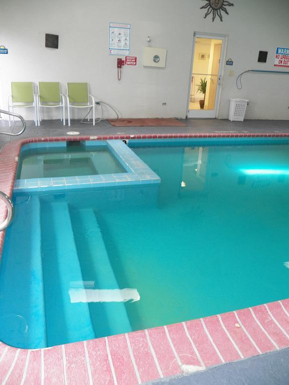 Days Inn By Wyndham דלהארט מראה חיצוני תמונה