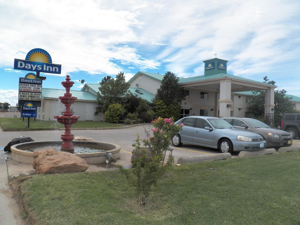 Days Inn By Wyndham דלהארט מראה חיצוני תמונה